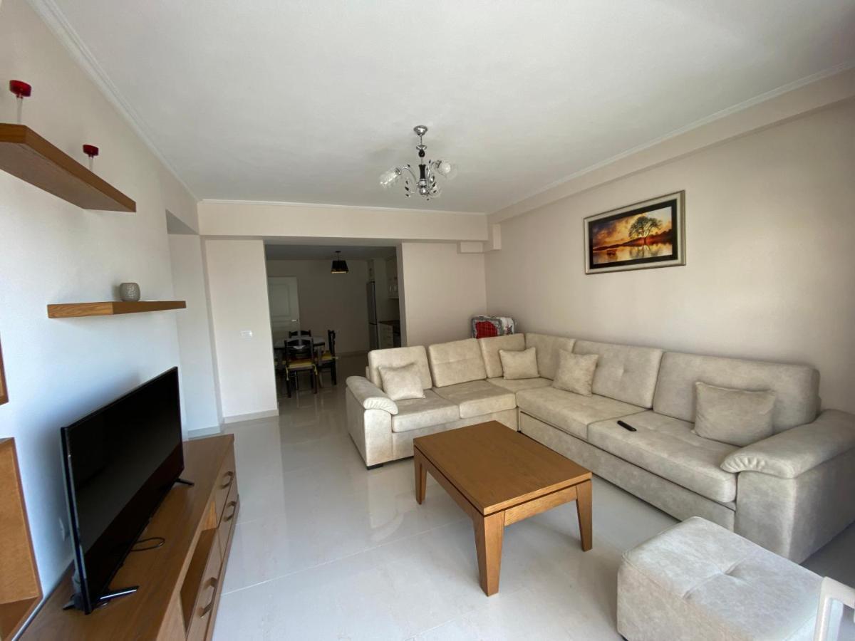 Ersid Apartaments In The Centre Sarandë Esterno foto