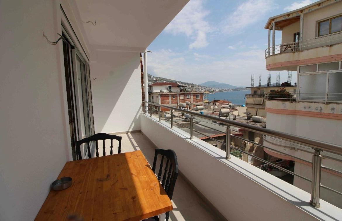 Ersid Apartaments In The Centre Sarandë Esterno foto