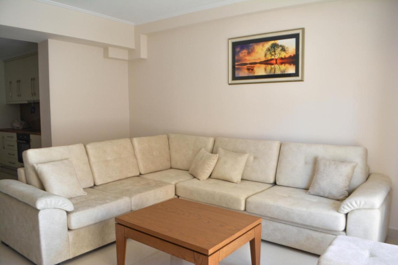 Ersid Apartaments In The Centre Sarandë Esterno foto